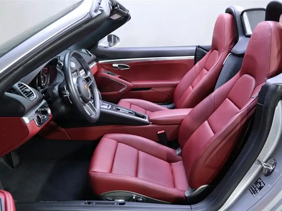 Porsche 718 Boxster 2.0T 2022 Model