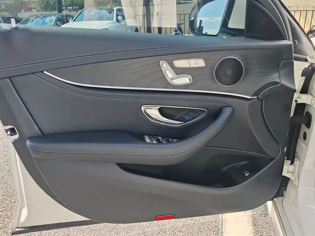 Mercedes E-Class 2020 E 260 L Sporty