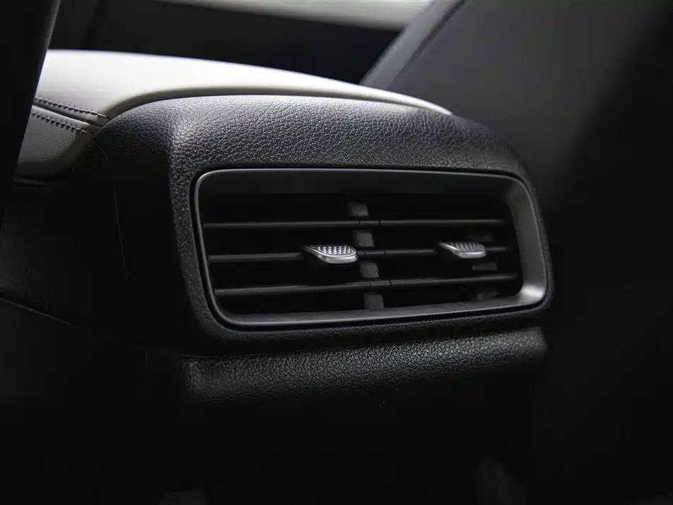 Oceanic 05 DM-i 2025 Model DM-i Intelligent Driving Edition 120KM Flagship Type