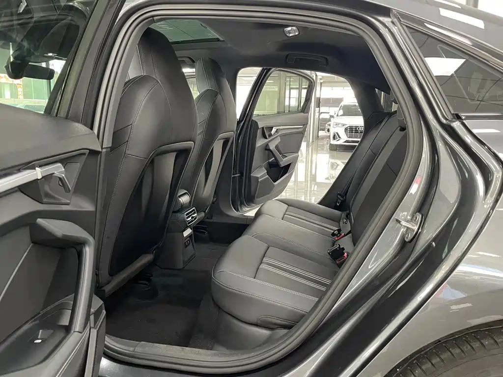 Audi A3 2022 model A3L Limousine 35 TFSI Sporty Style