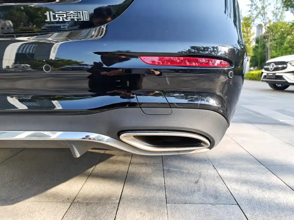 Mercedes-Benz E-Class 2022 Facelift 3 E 300 L Sporty and Stylish Edition