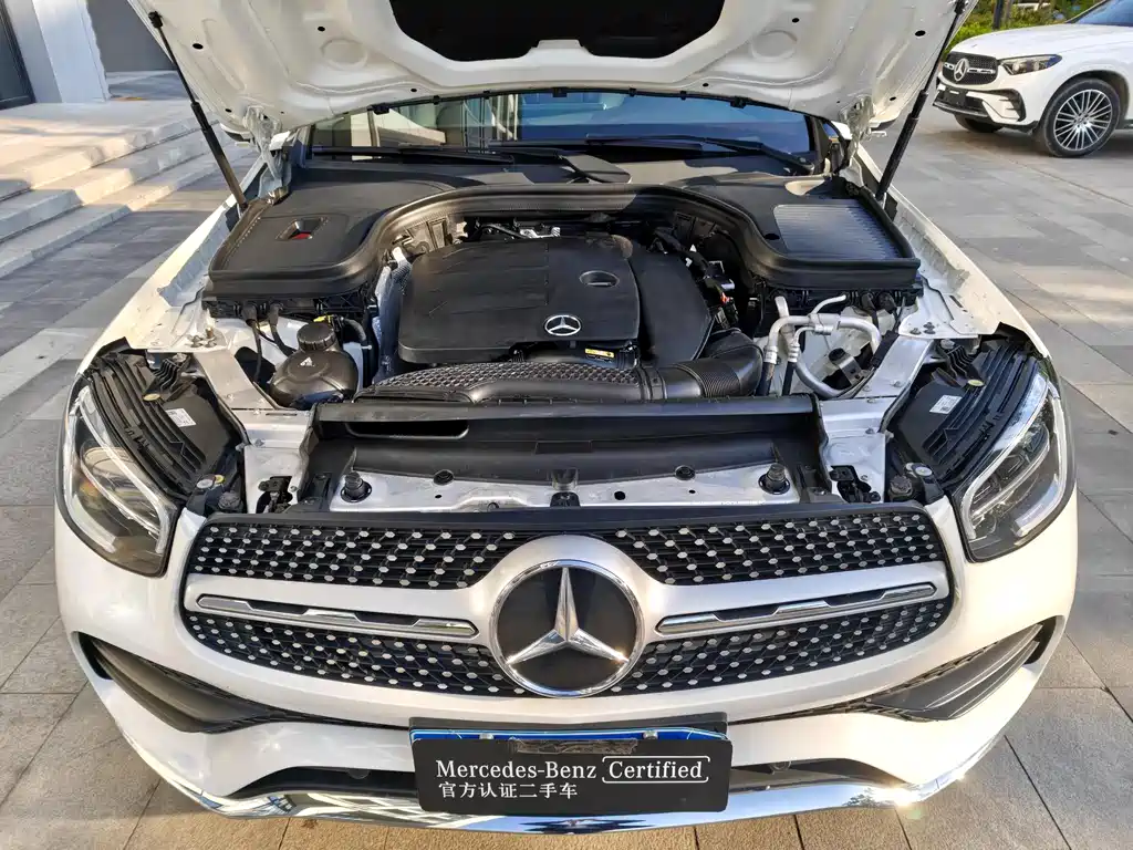 Mercedes GLC 2020 260 L 4MATIC Luxury Edition