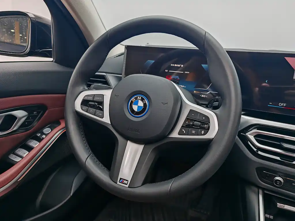 BMW i3 2024 eDrive 40 L Nightshade Edition