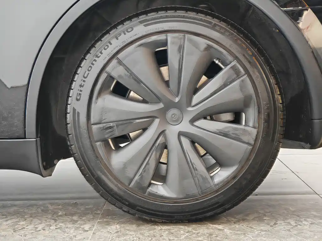 Model Y 2022 Rear-Wheel Drive Edition