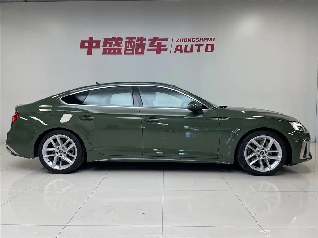 Audi A5 Import 2023 Sportback 40 TFSI Fashion Dynamic Edition