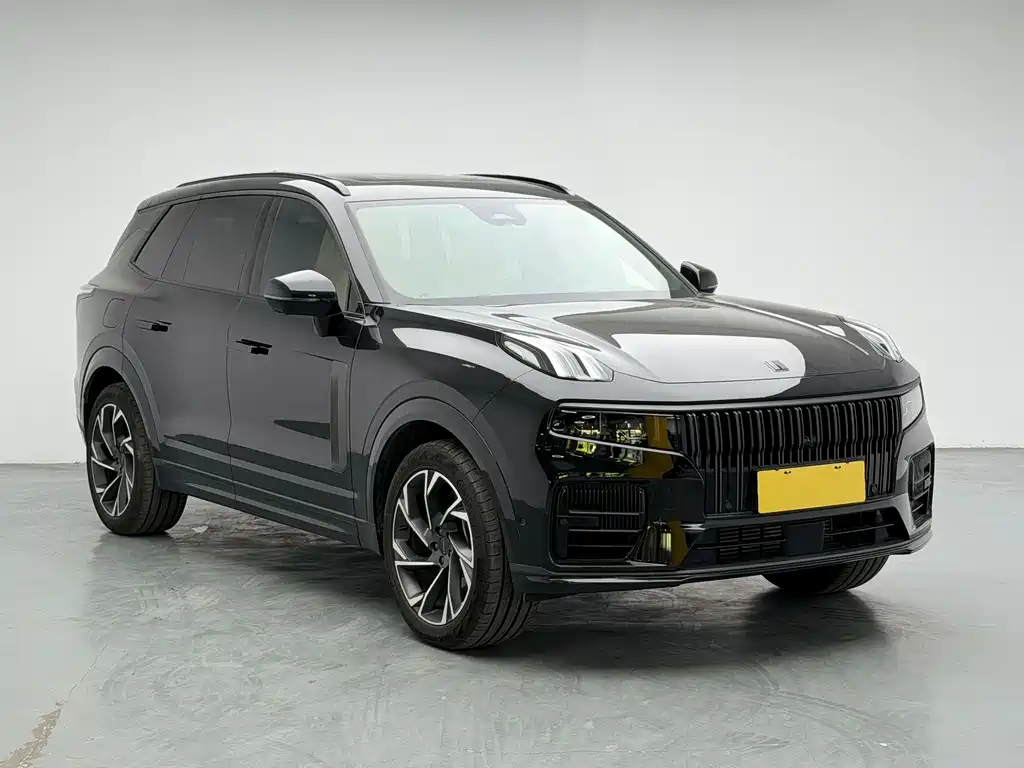 Lynk & Co 09 EM-P 2021 2.0T PHEV Ultra 6-seat