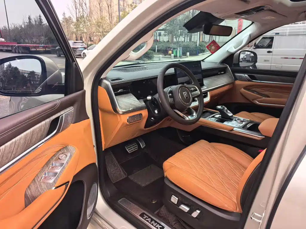 TANK 500 2022 Model Sport Edition 5-Seater