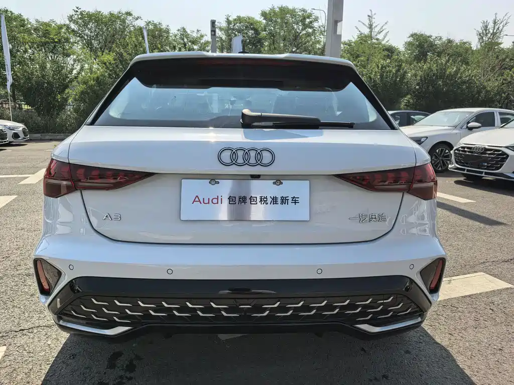 Audi A3 2025 Sportback 35 TFSI Prestige Edition