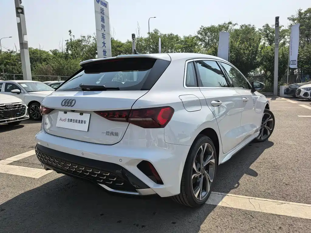 Audi A3 2025 Sportback 35 TFSI Prestige Edition