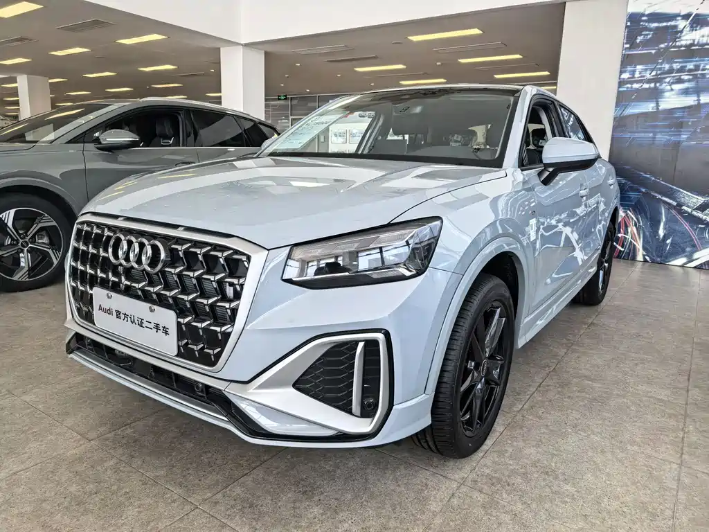 Audi Q2L 2025 35TFSI Progressive Dynamic Edition