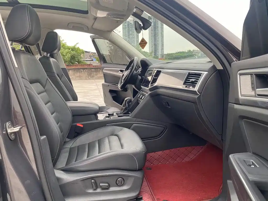 Tongyi Qianwen 2020 380TSI 4x4 Luxury Edition National VI