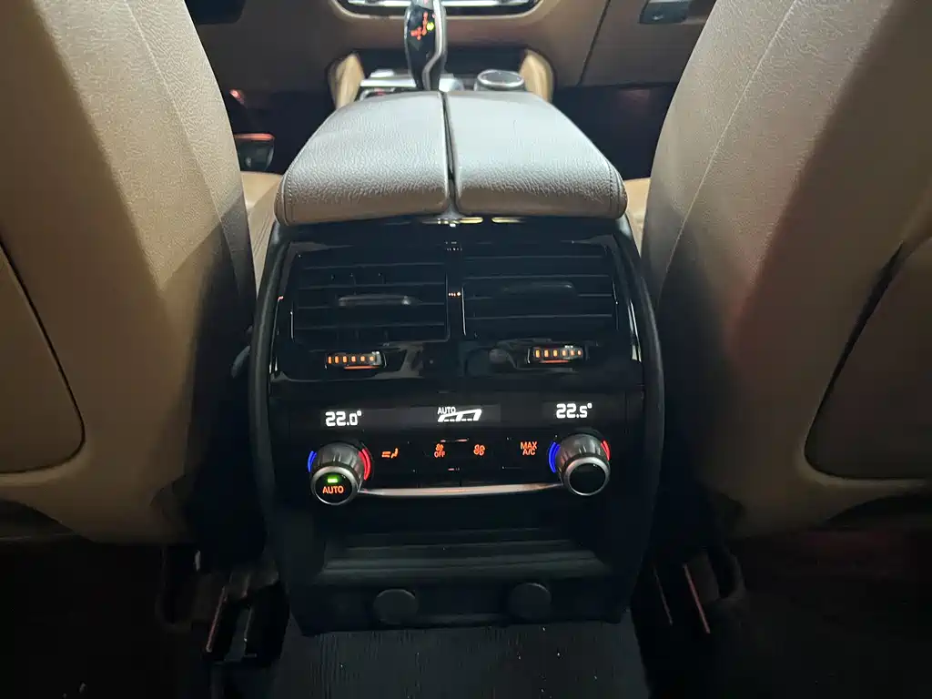 BMW 6 Series GT 2019 630i M Sport Package