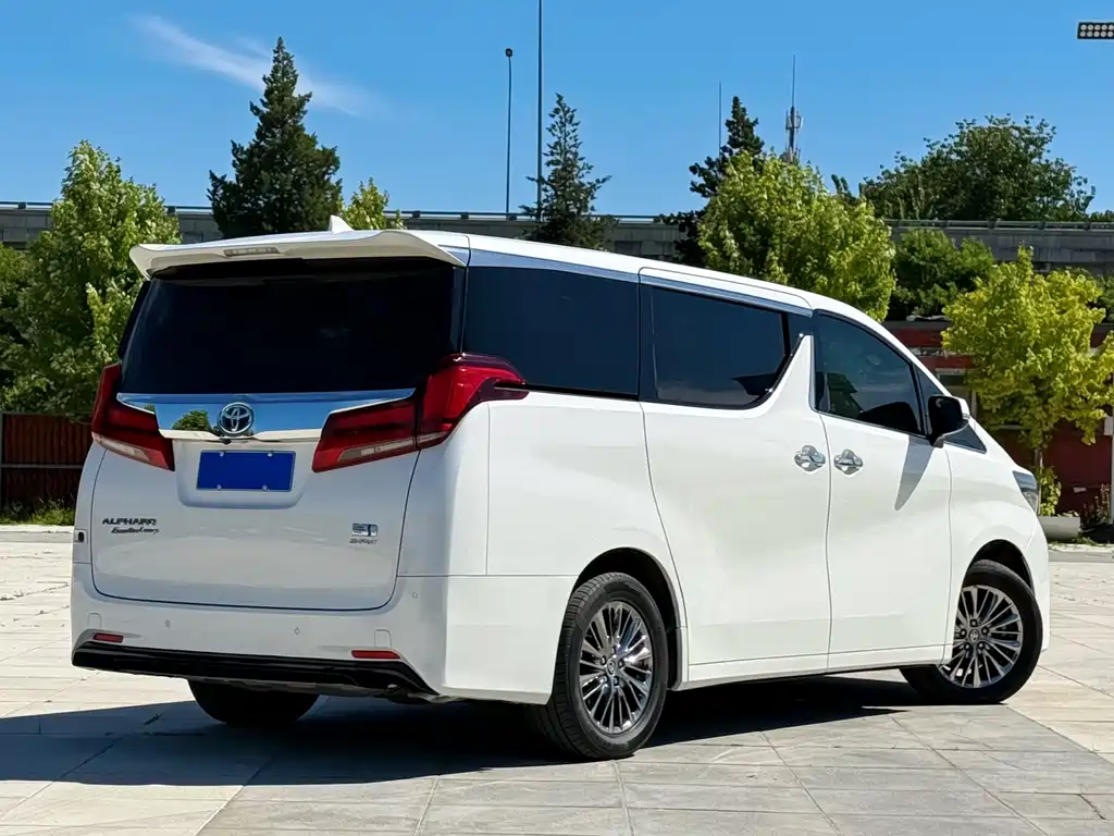 Alphard 2021款 Hybrid 2.5L Prestige Edition