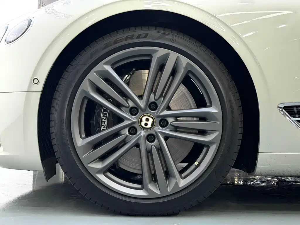 Audi A8 2018 6.0T GT W12