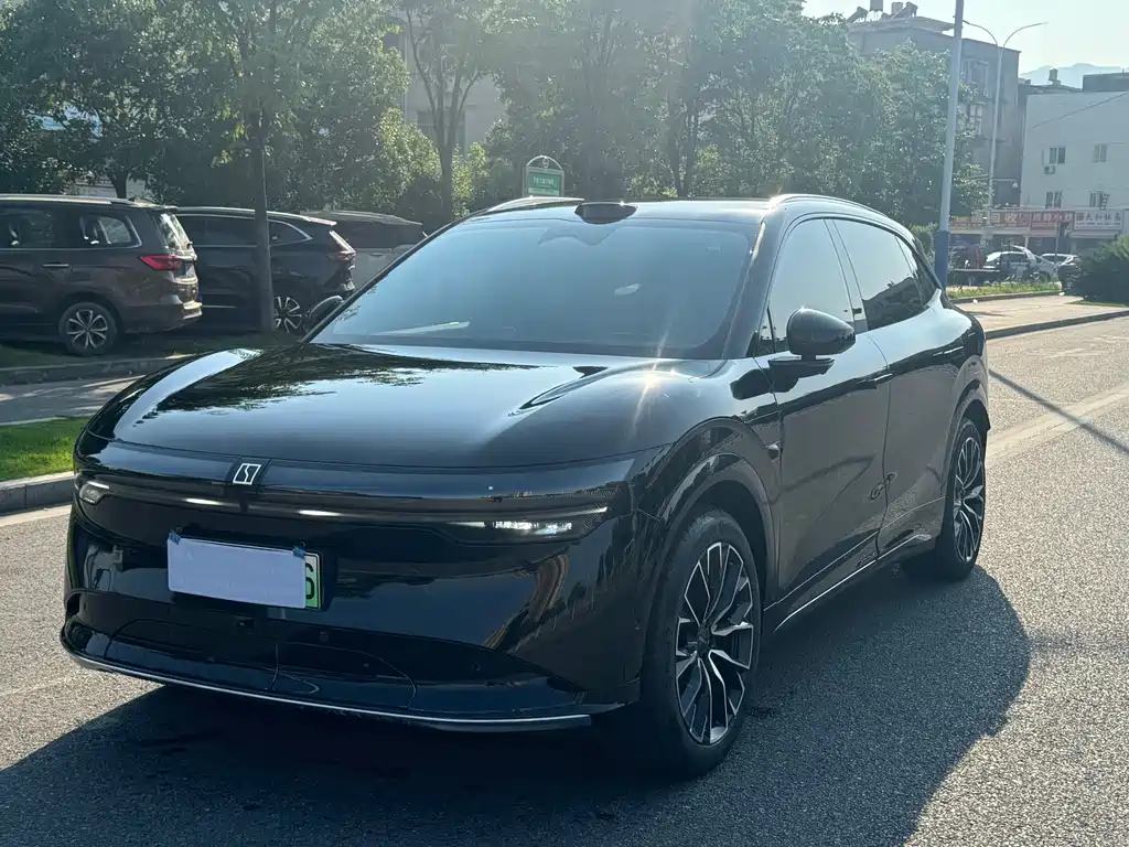 Jizhe 7X 2025 Model 75kWh Rear-wheel Drive Smart Driving Edition