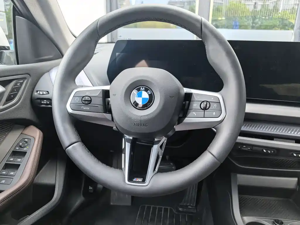 BMW 2 Series 2025 Model 225L M Sport Package