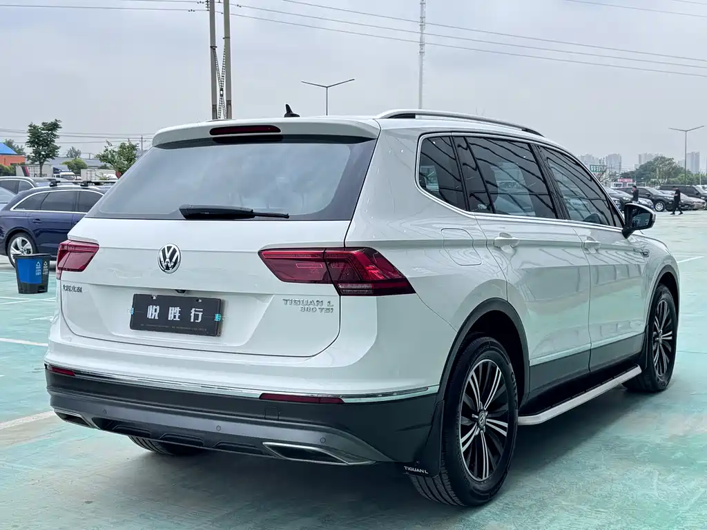 Tiguan L 2018 380 TSI Automatic 4x4 Luxury Edition