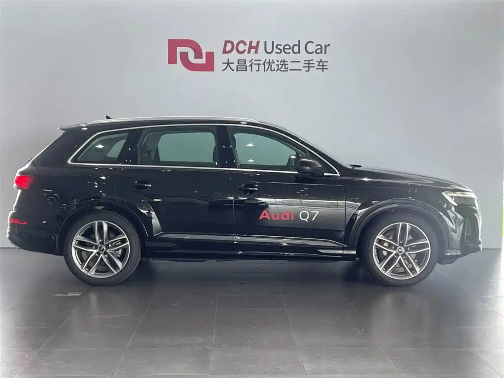 Audi Q7 2025 55 TFSI quattro S line Sport Edition