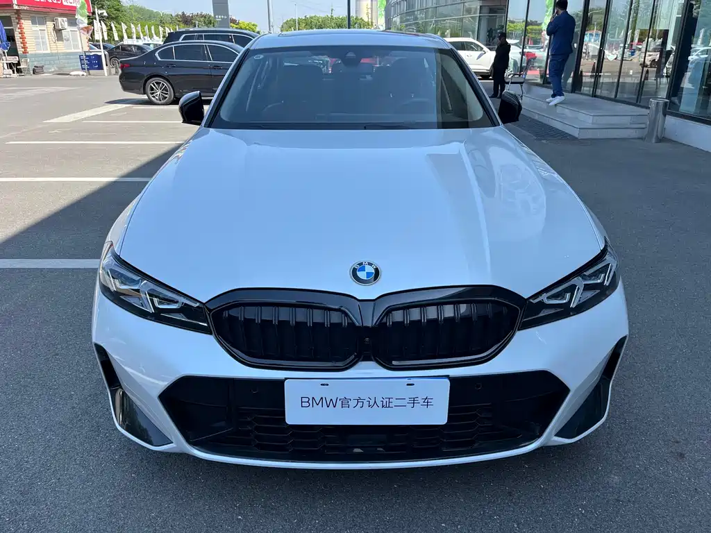 BMW 3 Series 2025 330Li M Sport Nightshade Package