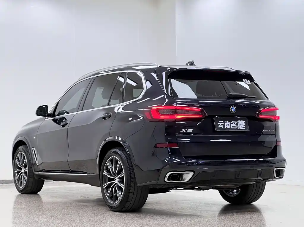 BMW X5 2022 xDrive 30Li M Sport Package尊享型