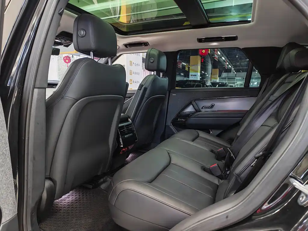 Range Rover Sport 2023 360PS S