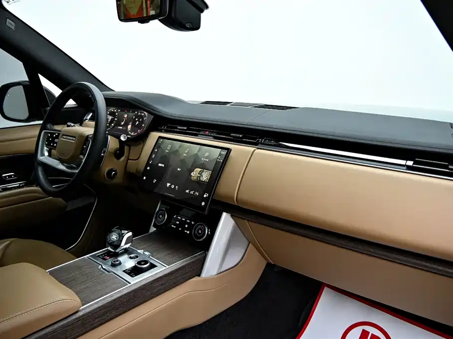 Range Rover 2023 3.0 L6 360PS盛世版