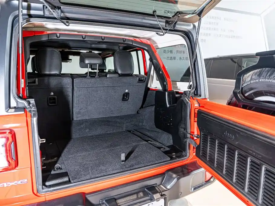 Jeep Wrangler 4xe Sahara 2021 4-door