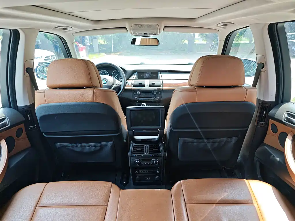 BMW X5 Imported 2008 Model xDrive48i Luxury Edition