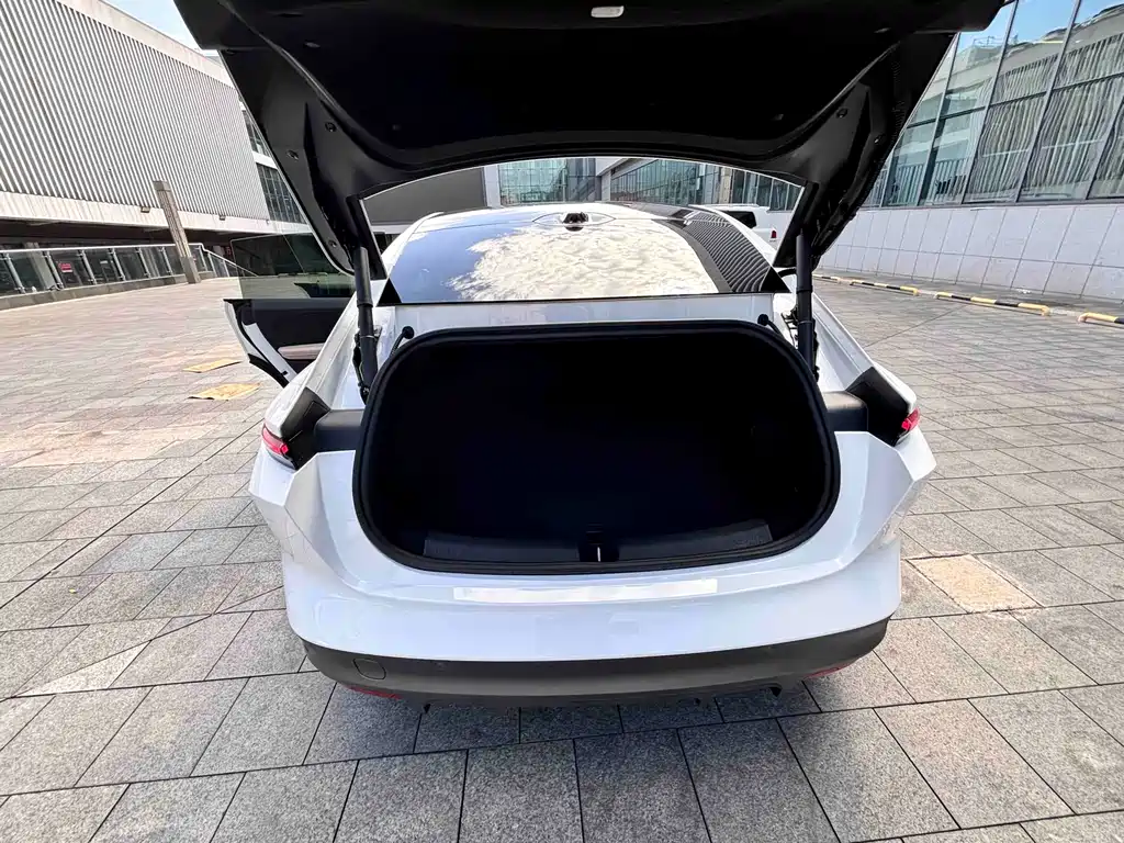 NIO ET5 2022 model 75kWh