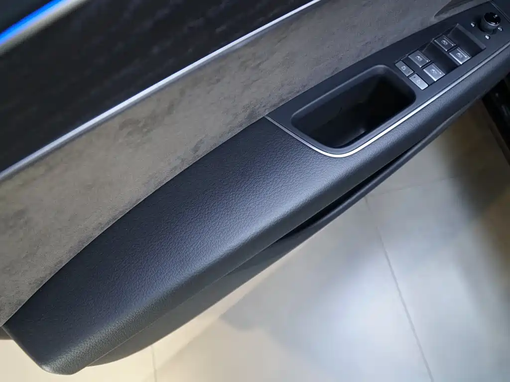 Audi A8 2022 model A8L 50 TFSI quattro Comfort edition Collector's Edition