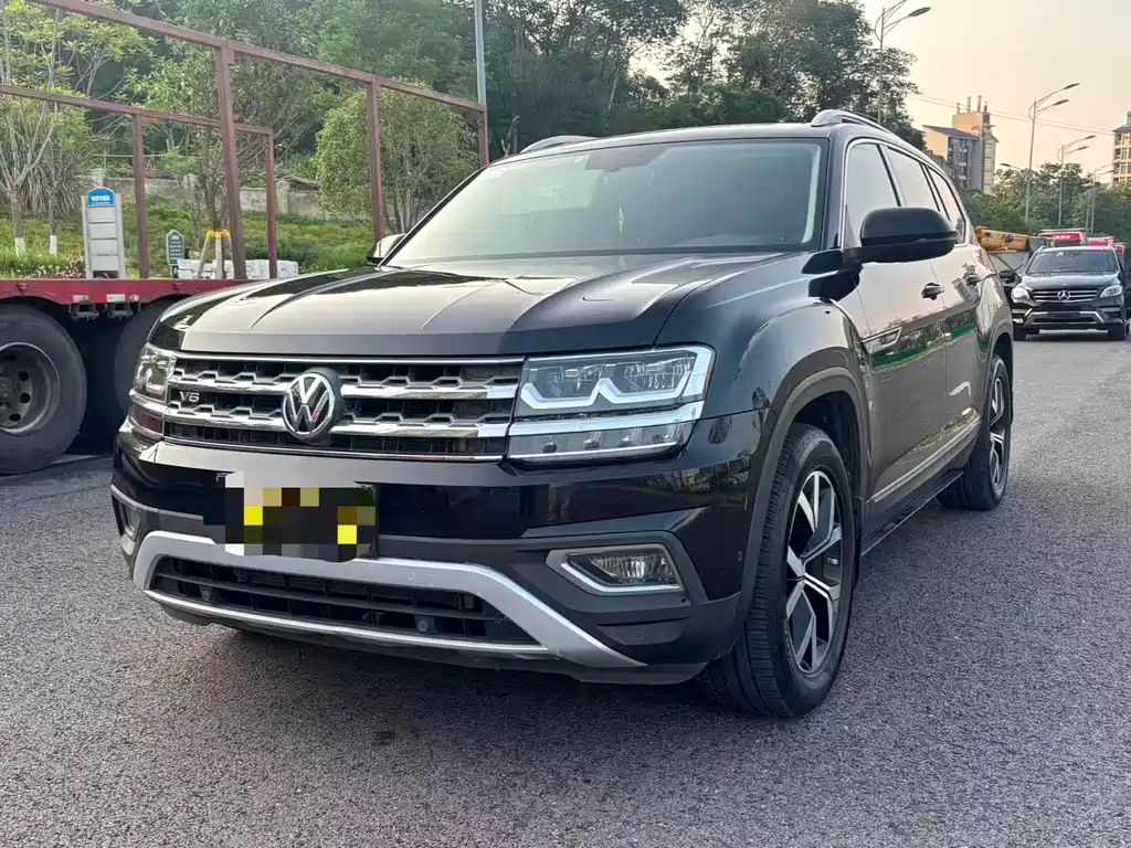 Tongyi 2019 Model 530 V6 4x4 Luxury Edition National VI