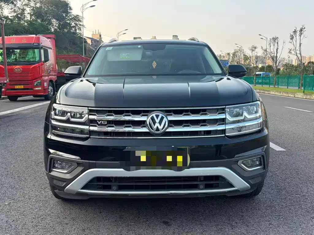 Tongyi 2019 Model 530 V6 4x4 Luxury Edition National VI