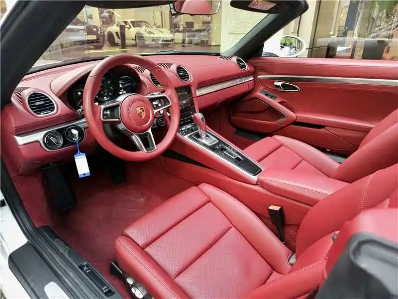 Porsche 718 Boxster 2.0T 2022 Model