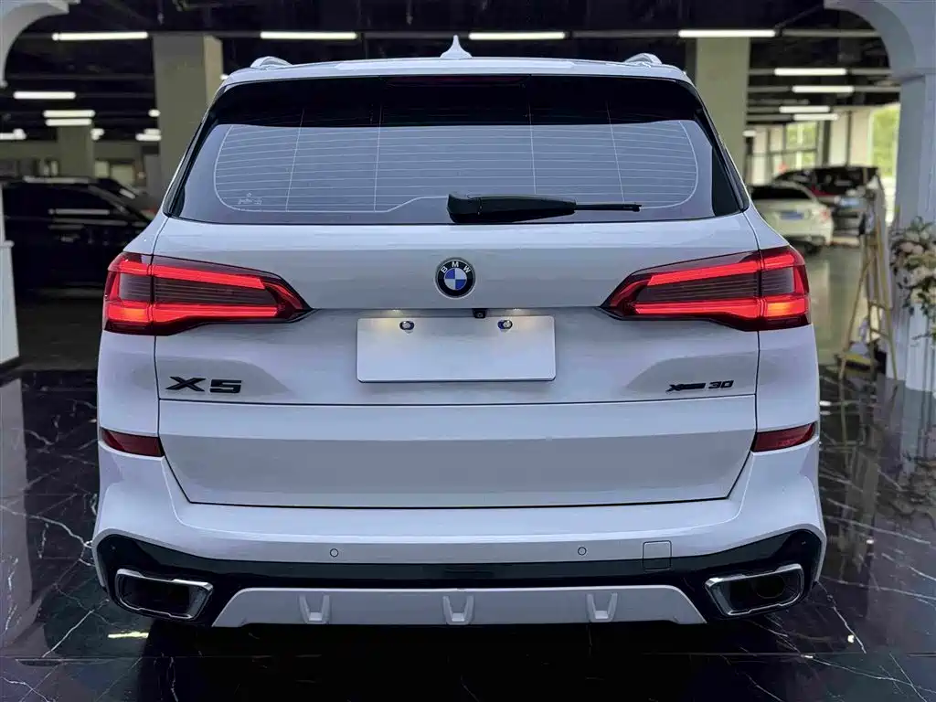 BMW X5 (Import) 2020 model xDrive30i M Sport Package