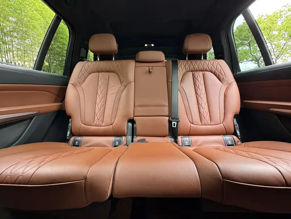 BMW X7 2022 xDrive40i Luxury Edition M Sport Package