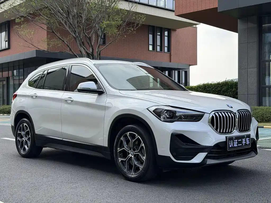 BMW X1 2022 sDrive25Li Leading Edition