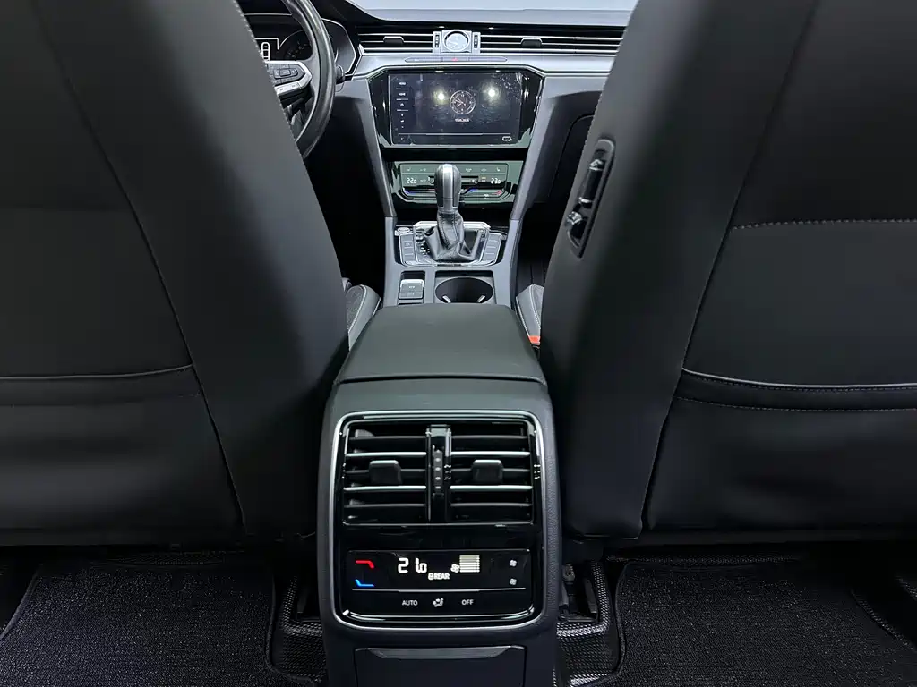 Magotan 2020 330TSI DSG Leading Edition