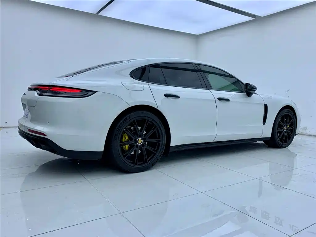 Panamera 2023 Facelift 2.9T Platinum Edition