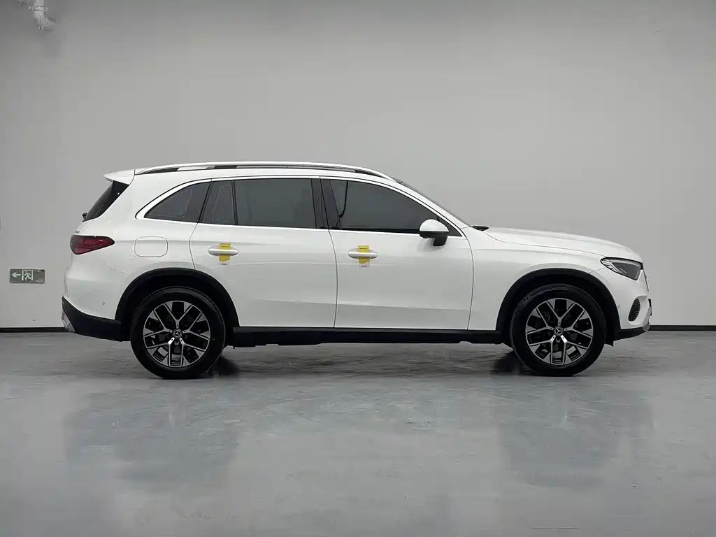 Mercedes-Benz GLC 2024 GLC 260 L 4MATIC Dynamic Edition 5-door