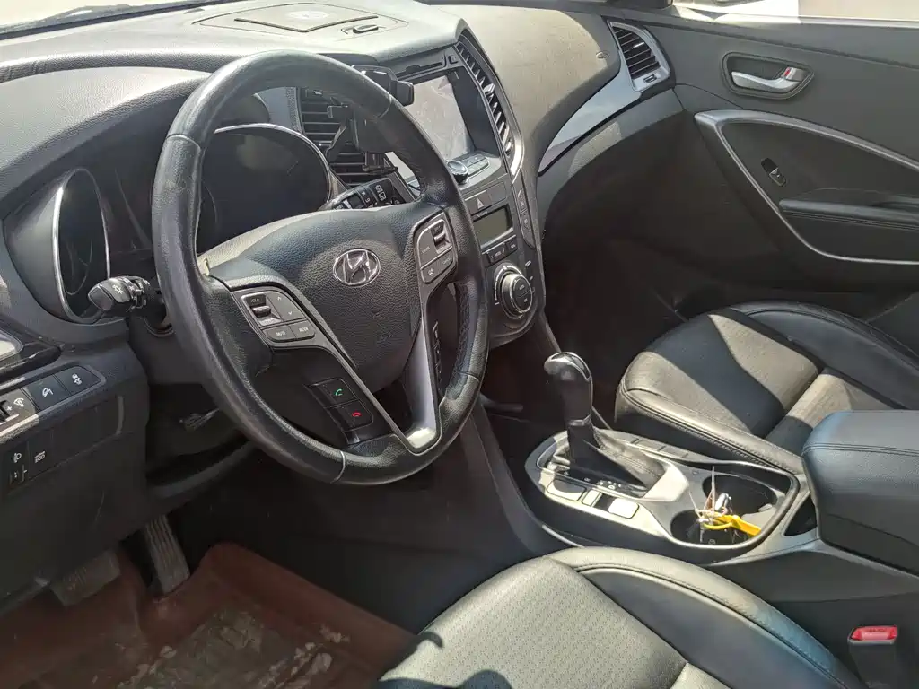 Sorento 2013 2.4L Automatic 2WD Smart Edition