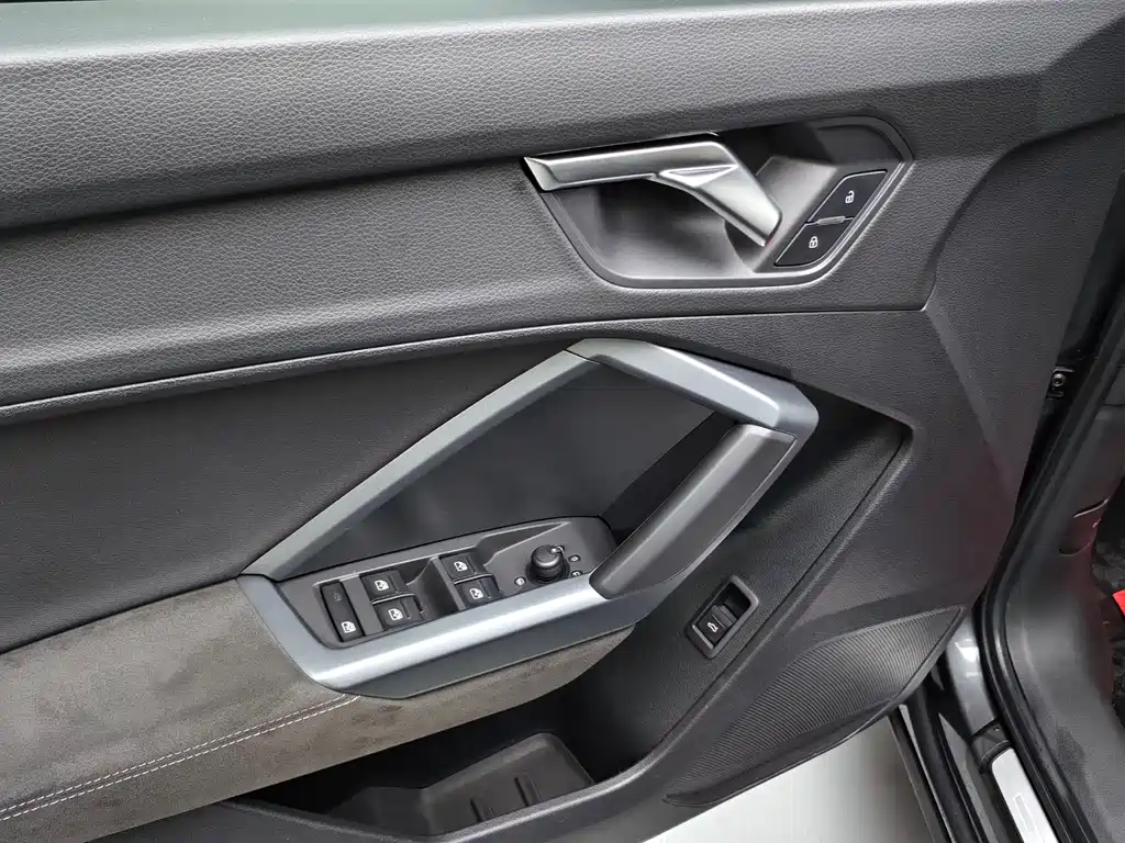 Audi Q3 Sportback 2023 35 TFSI Progressive (1.4T)