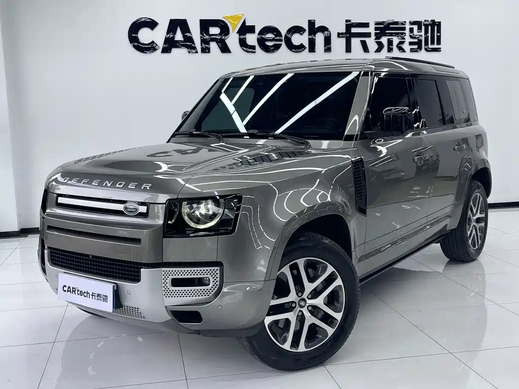 Land Rover Defender 2024 110 3.0T P400 XS