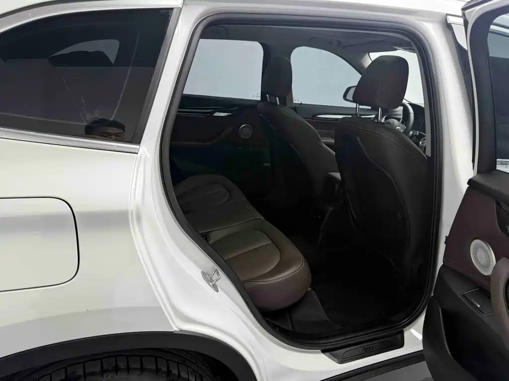 BMW X1 2022 sDrive25Li Leading Edition