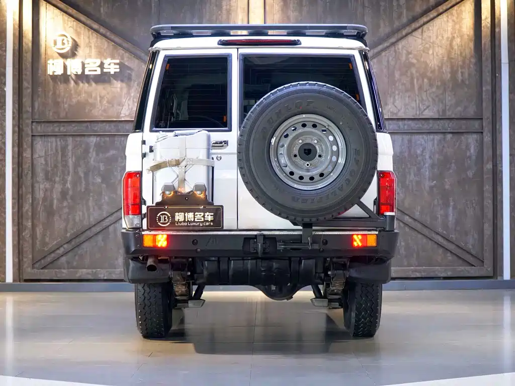 Land Cruiser Prado (Import) 2019 Model 4.0L Manual
