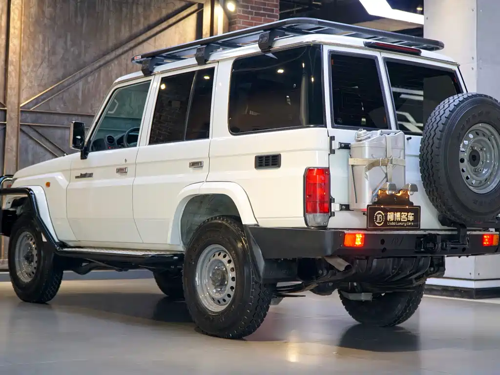 Land Cruiser Prado (Import) 2019 Model 4.0L Manual
