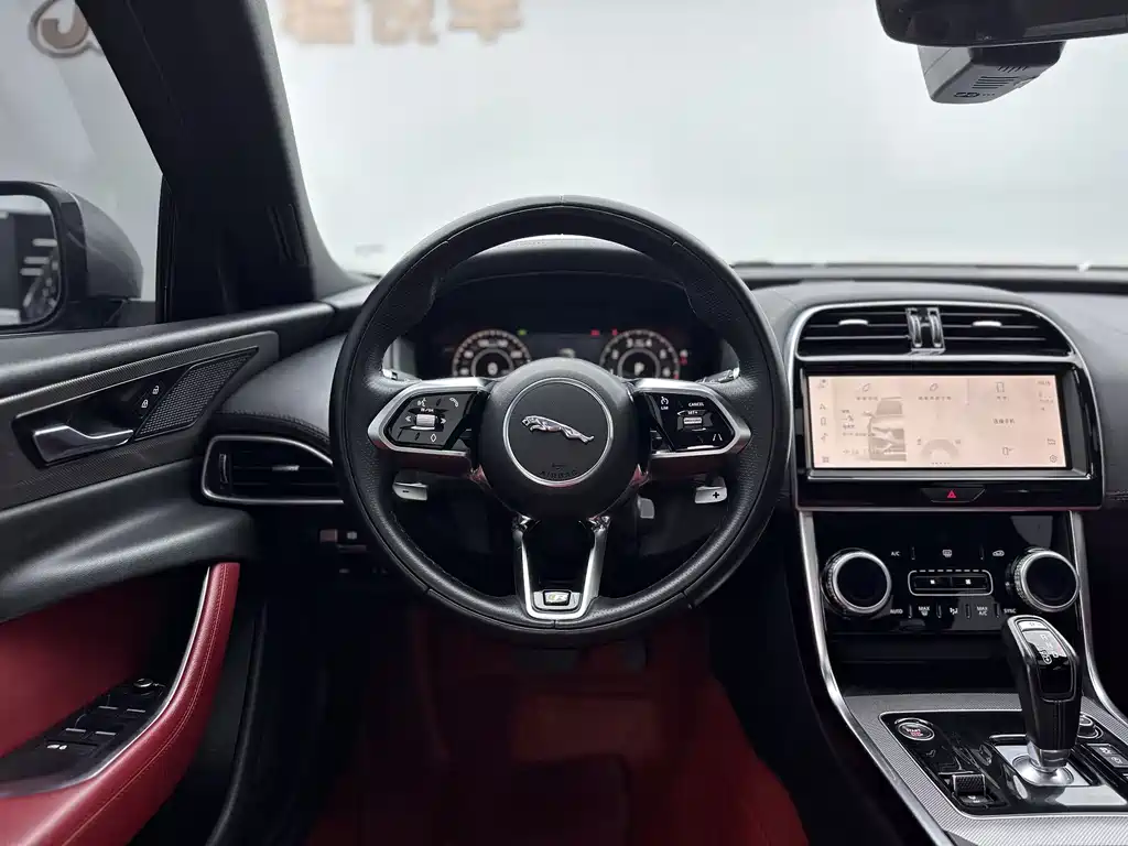 Jaguar XEL 2022 2.0T 250PS R-DYNAMIC S Progressive Sports Edition
