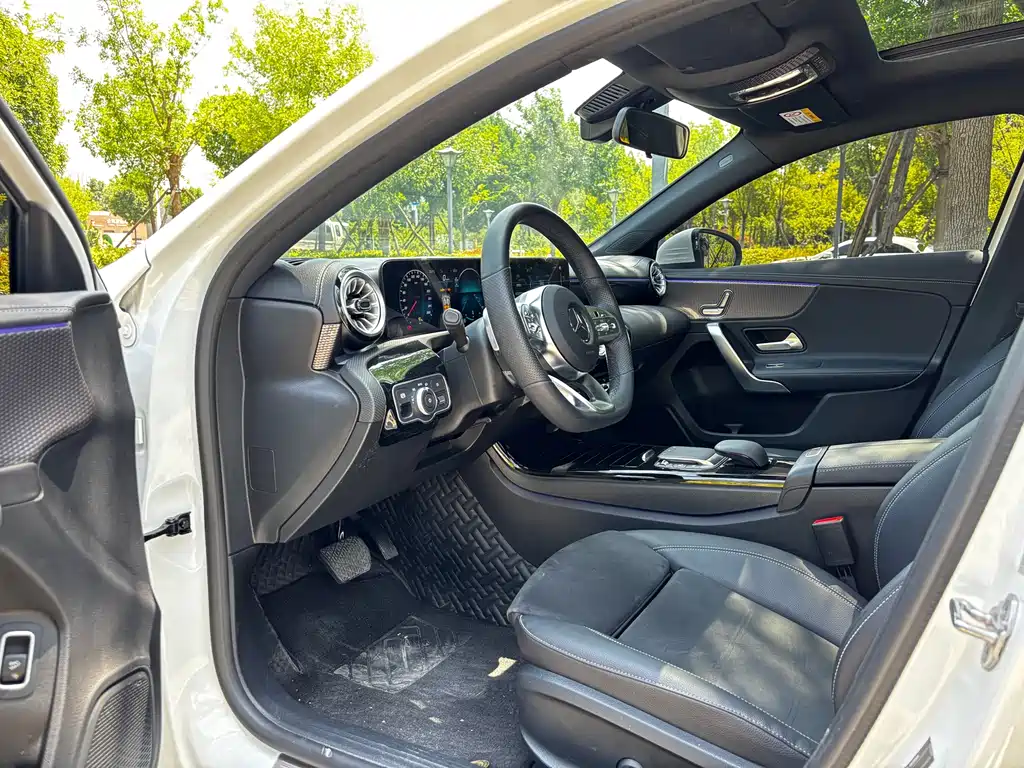 Mercedes A-Class 2023 A 200 L Fashion Edition