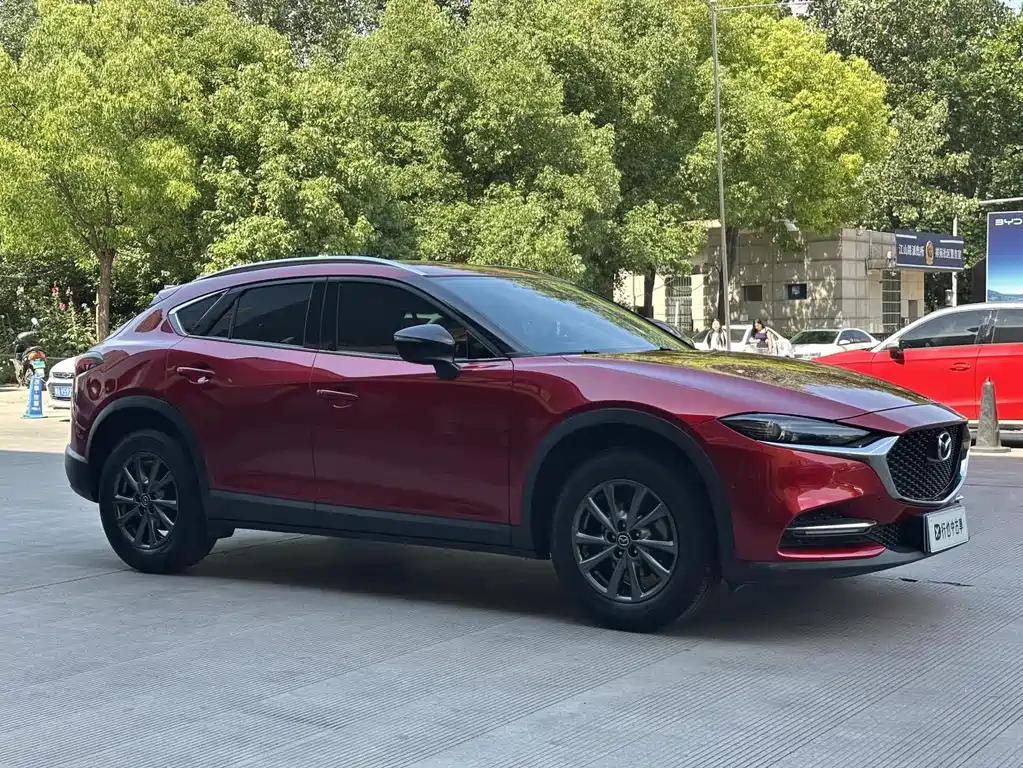 Mazda CX-4 2020 2.0L Automatic Two-wheel Drive Skyactiv-i Version