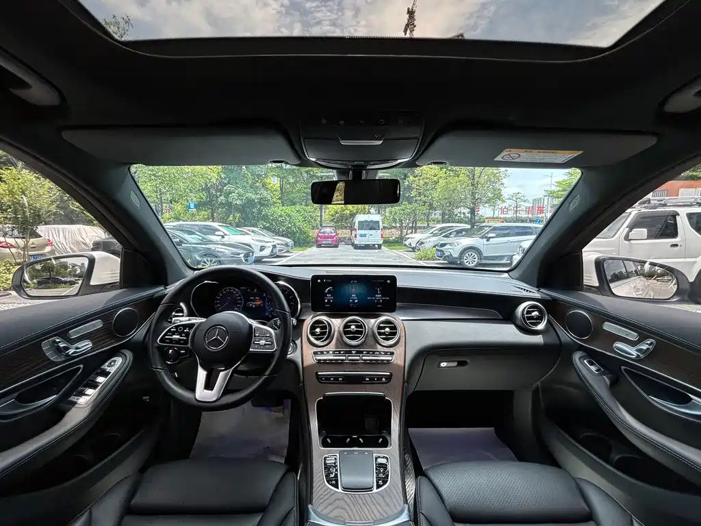 Mercedes-Benz GLC 300 L 4MATIC Dynamic Edition 2022