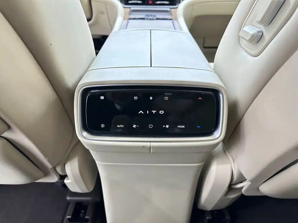 Askun M9 2024 Edition Range-Extended Ultra Version 52kWh 6-Seat Version